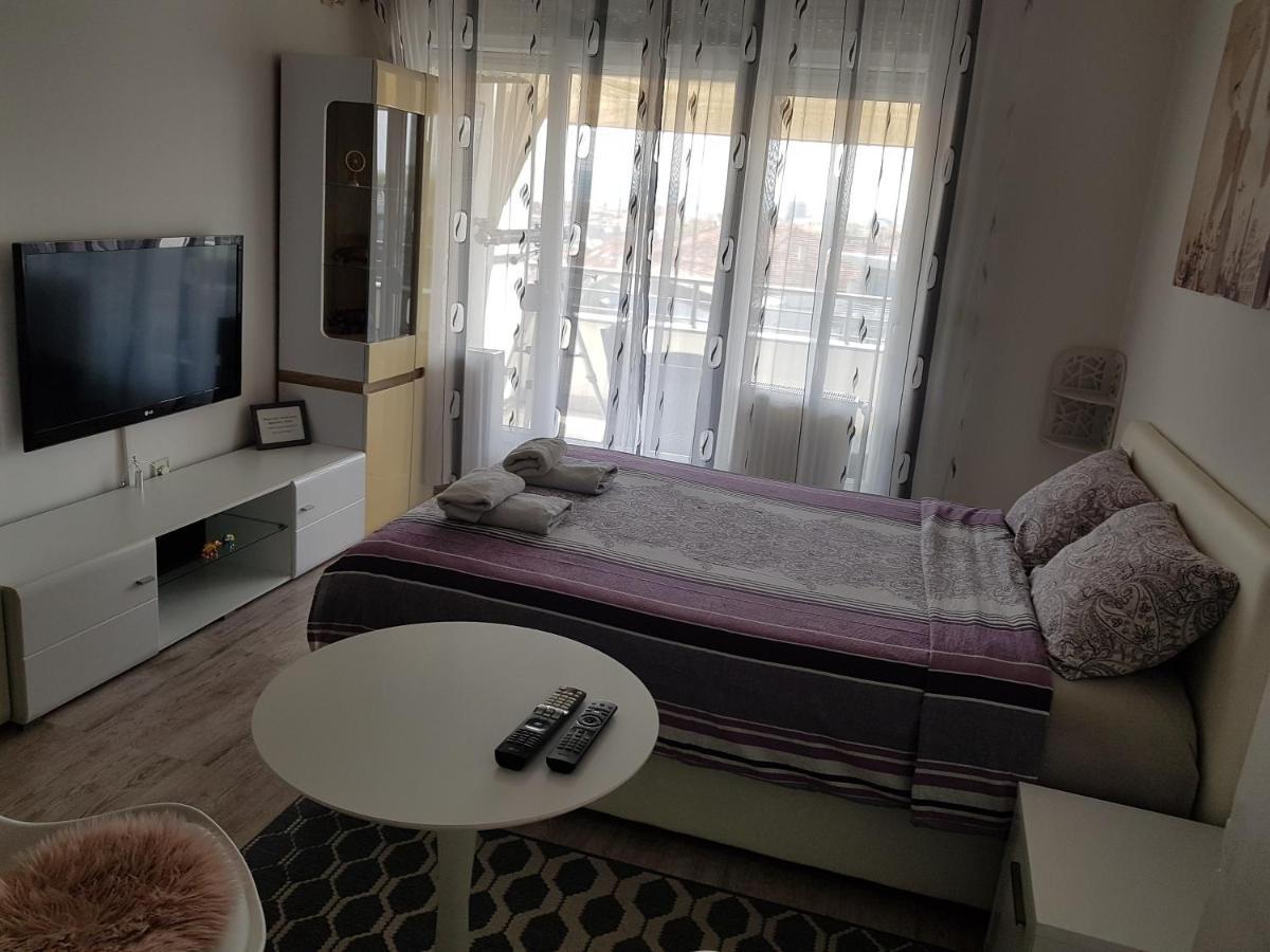 Preziosa Apartment Novi Sad Ngoại thất bức ảnh